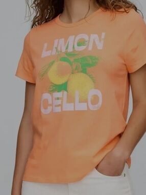 GAP Orange Lemon Graphic Tee